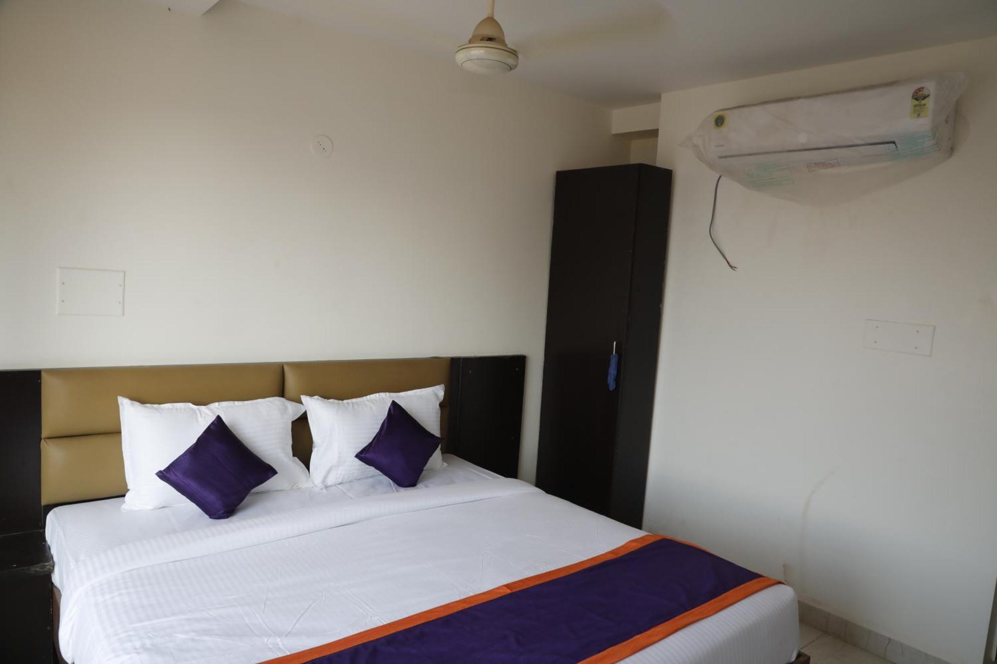 Balaji Gold Inn Hotel Hubli Kültér fotó
