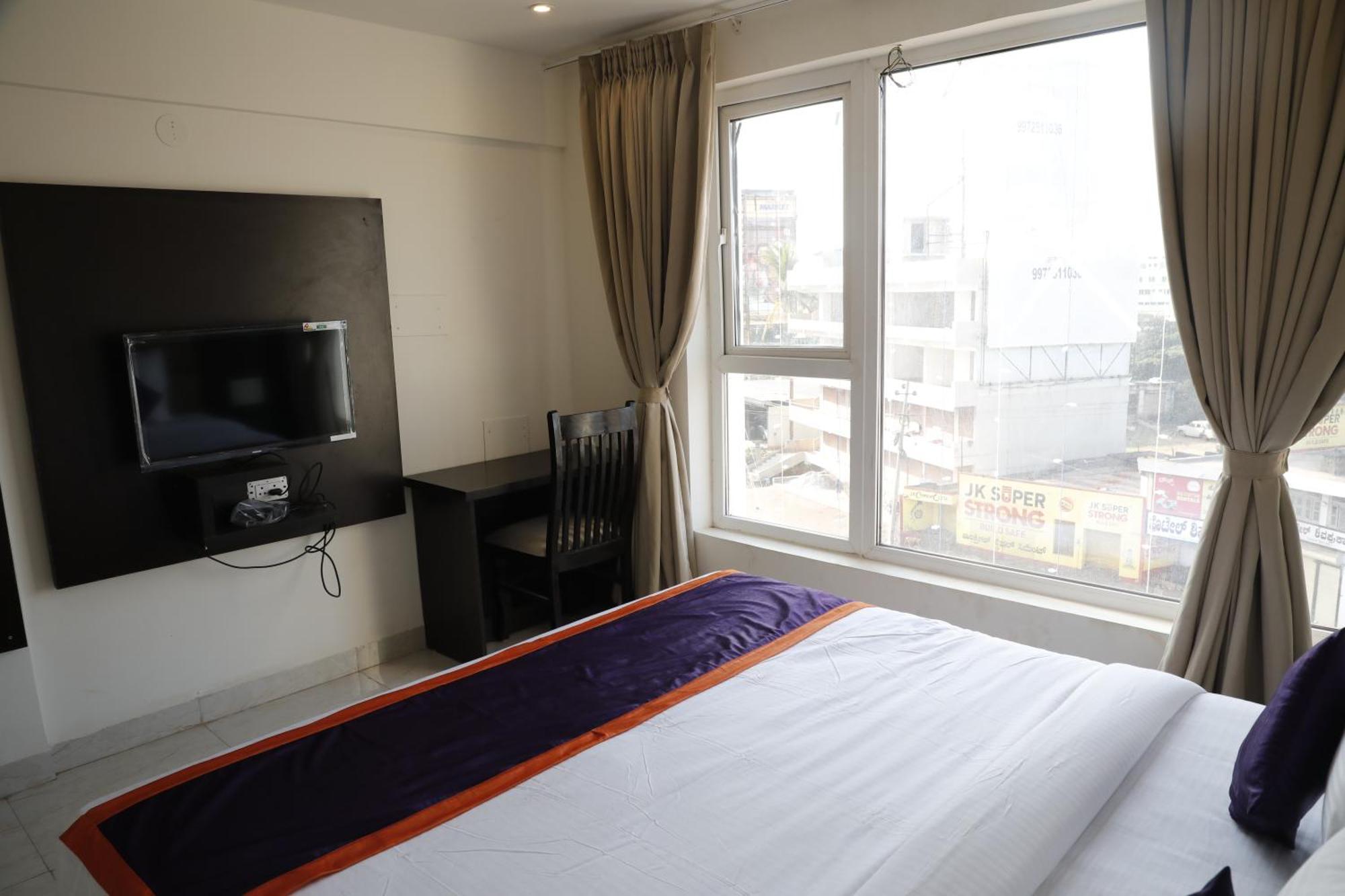 Balaji Gold Inn Hotel Hubli Kültér fotó